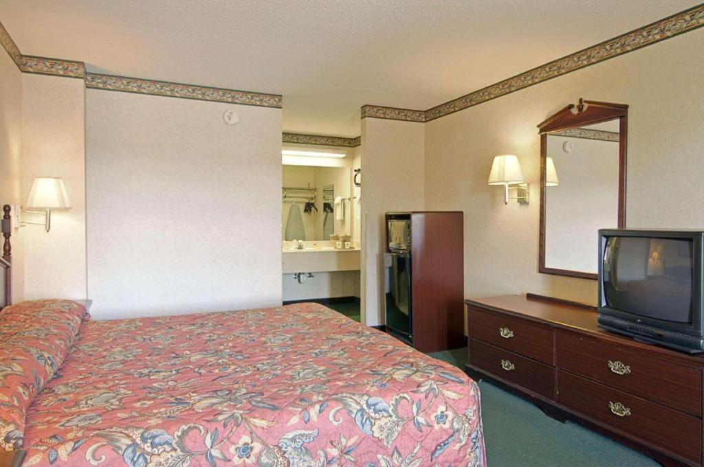 Days Inn & Suites By Wyndham Fort Valley Ngoại thất bức ảnh