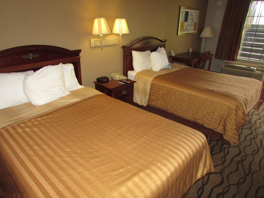 Days Inn & Suites By Wyndham Fort Valley Ngoại thất bức ảnh