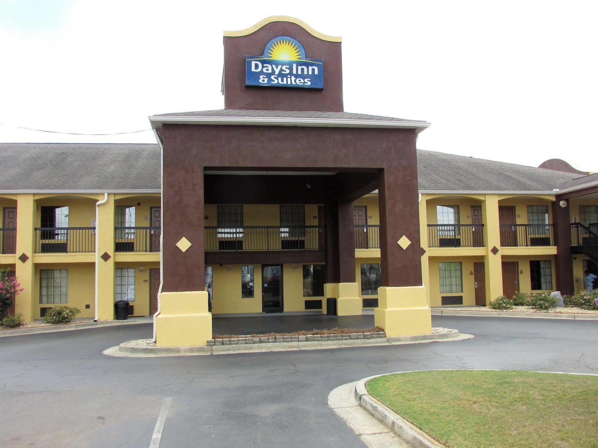 Days Inn & Suites By Wyndham Fort Valley Ngoại thất bức ảnh